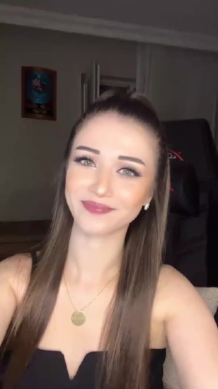 Bigo live: #Cutey Sen yoksan bir kişi eksiğiz 😎 by @882581347