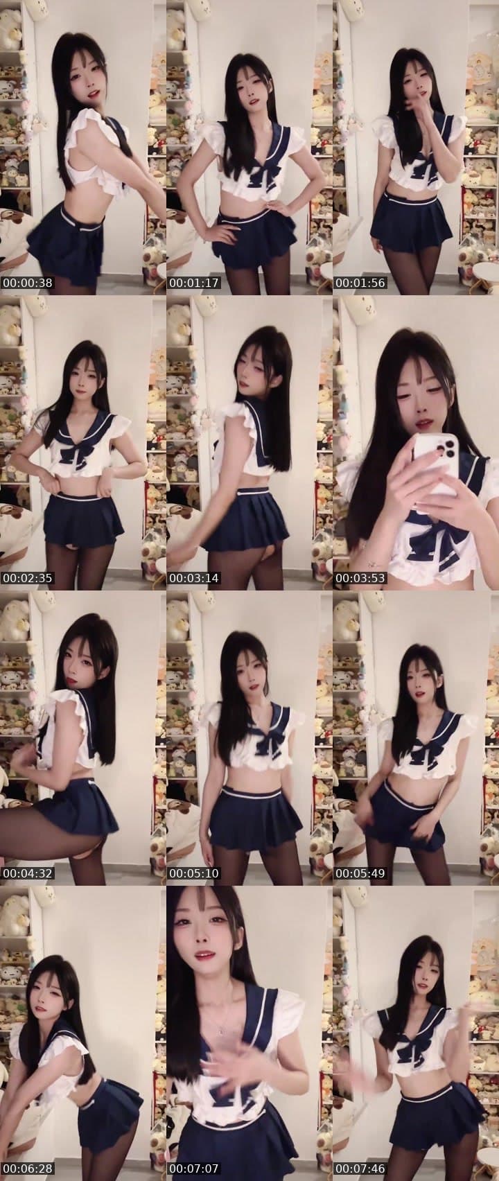 在偷偷看我吗