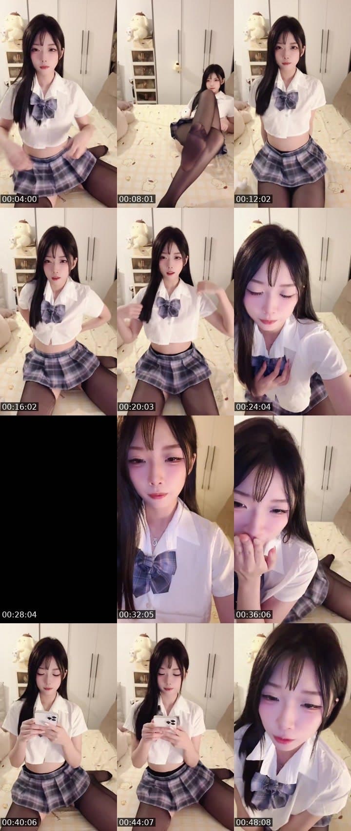 在偷偷看我吗