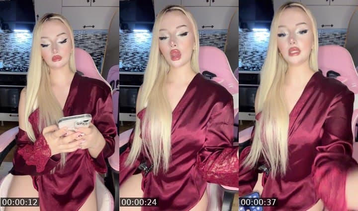 🐥BabyyBlonde 🐥