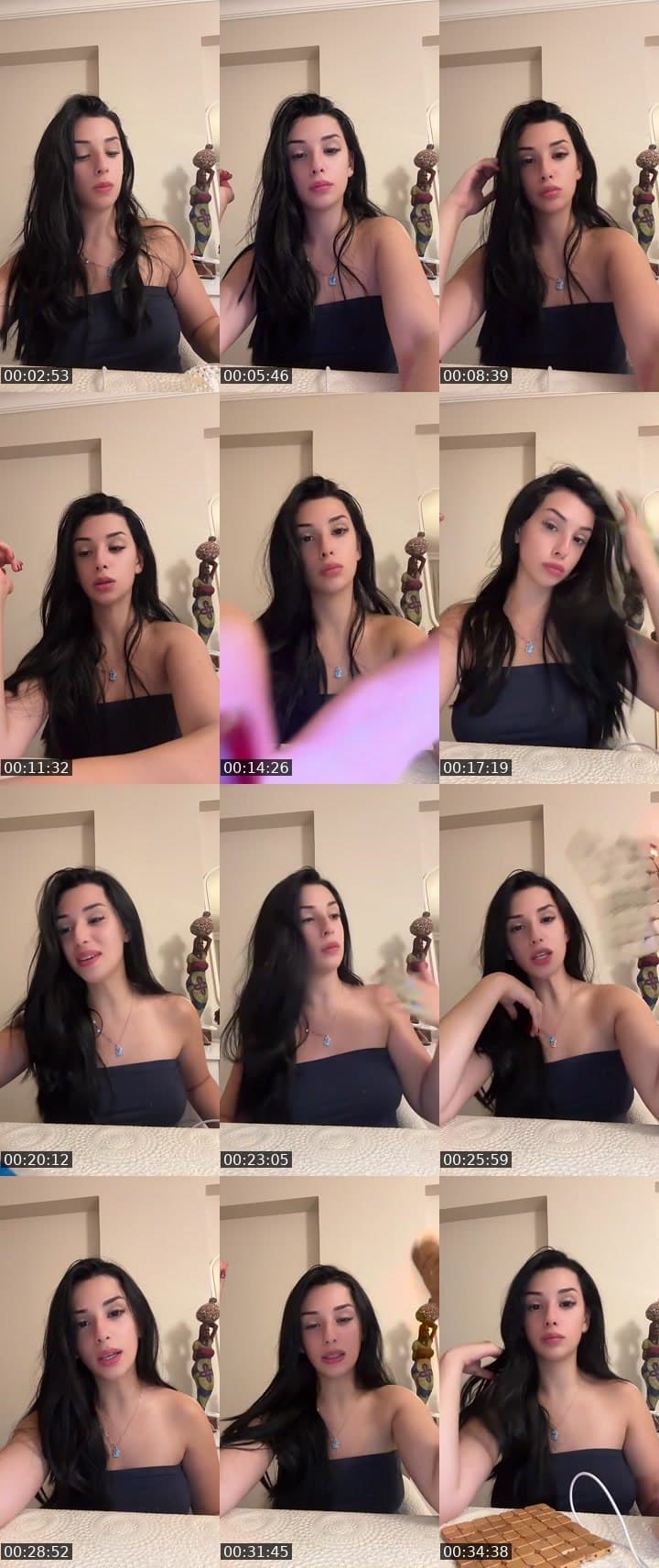 💋