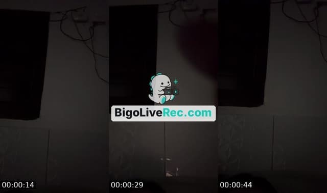 Bigo live: #charmer Hii by @fox.ambrozio